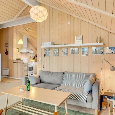 Holiday home Beautiful In With Wifi