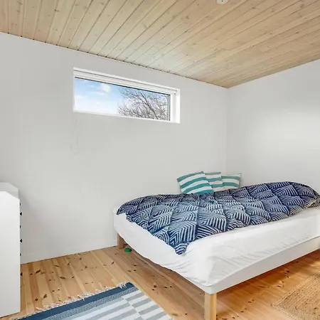 Beautiful In With Wifi Holiday home Stege